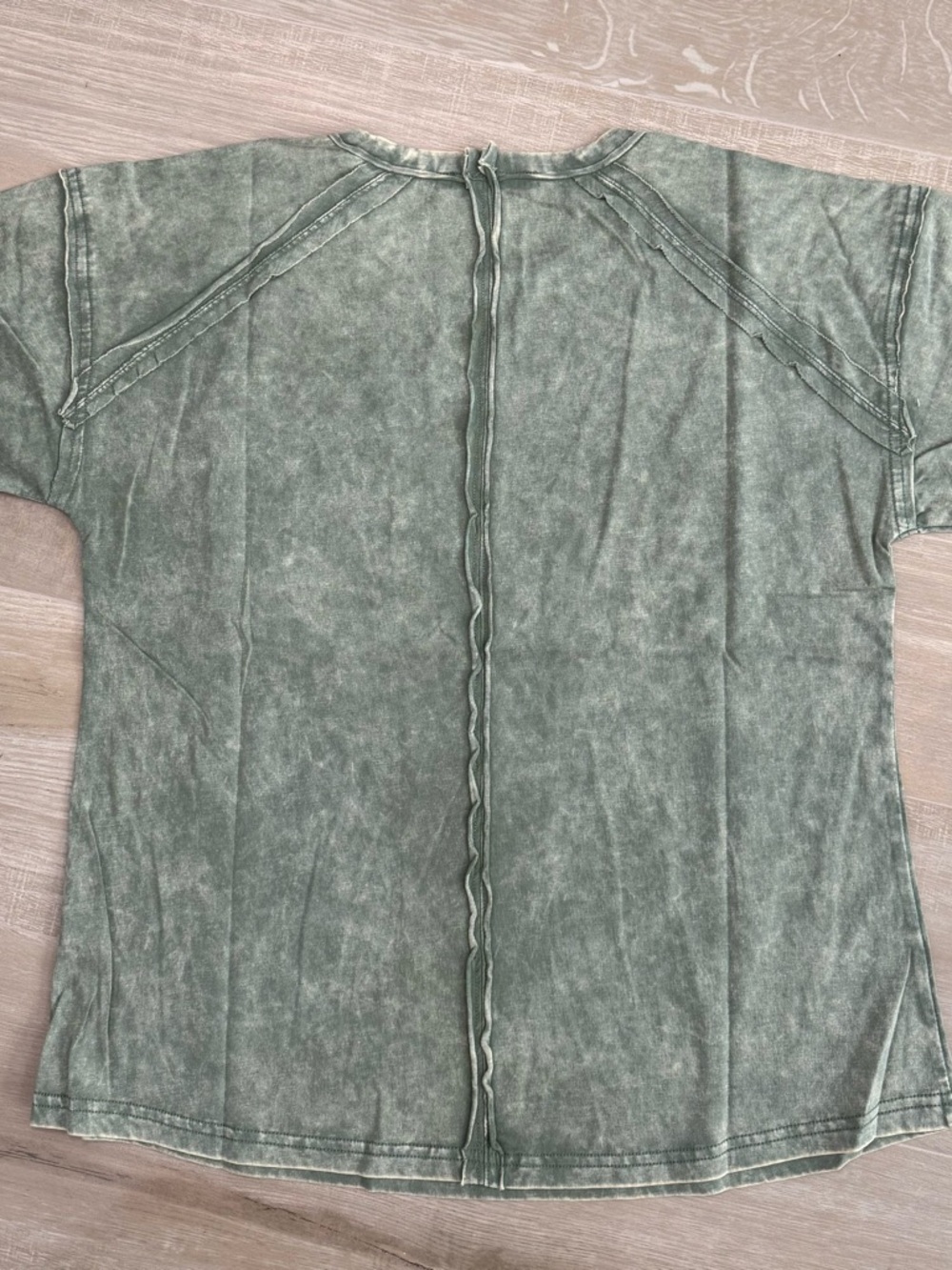 Zenana Washed Olive Green Pocket Tee | Vintage Mineral Wash Relaxed Fit Top NEW - Picture 2 of 3